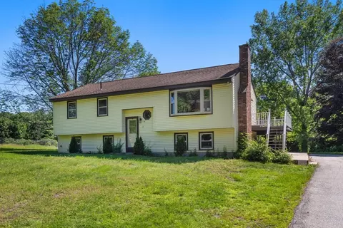 11 Ashworth Dr, Oxford, MA 01537