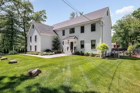 145 High Plain Rd, Andover, MA 01810