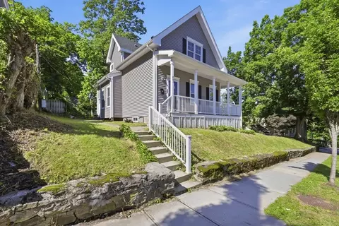 57 May St, Worcester, MA 01610