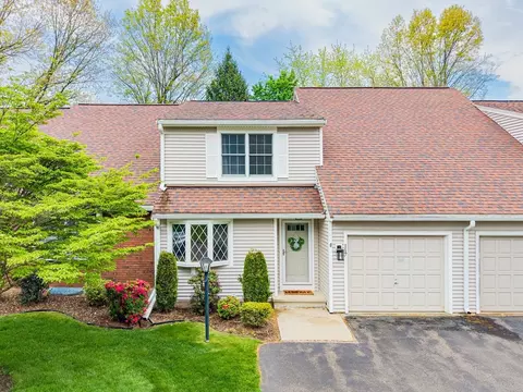 117 The Mdws #117, Enfield, CT 06082