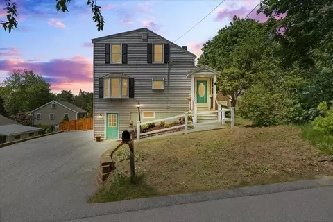 Exterior - 39 Everett St, Marshfield, MA 02050 photo 4 of 4