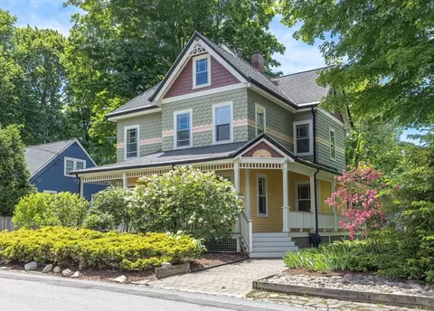9 Spring Hill Rd, Boston, MA 02136