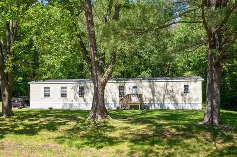 29 Kendell Ln, Salisbury, MA 01952