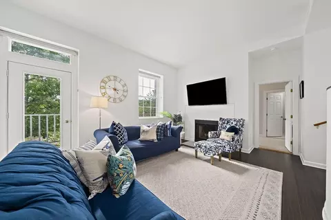 100 Parks St #35, Duxbury, MA 02332