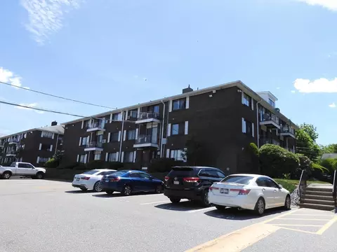 262 E Haverhill St #21, Lawrence, MA 01841