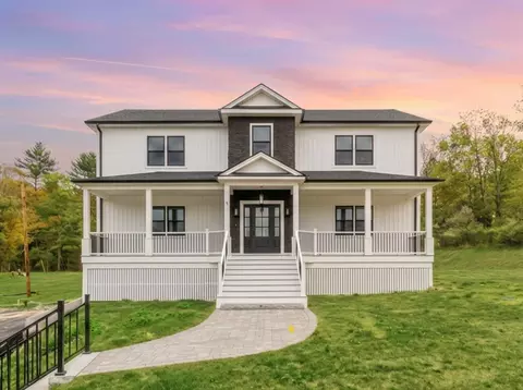 4 Eagleton S, Spencer, MA 01562