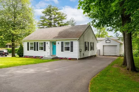27 Shaw St, East Longmeadow, MA 01028