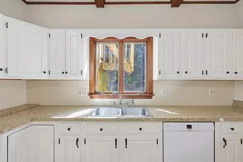 Kitchen - 173 High St, Reading, MA 01867 photo 1 of 2