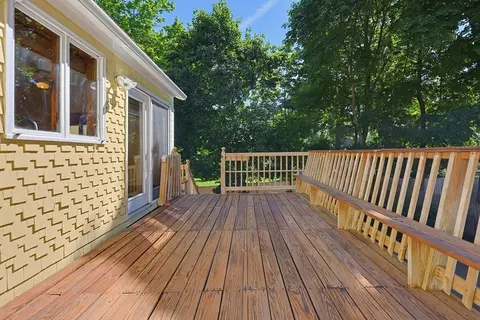 Exterior - 173 High St, Reading, MA 01867 photo 4 of 9