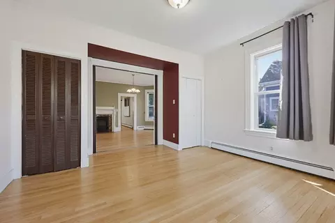 Living - 173 High St, Reading, MA 01867 photo 4 of 8