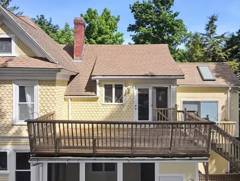 Exterior - 173 High St, Reading, MA 01867 photo 5 of 9