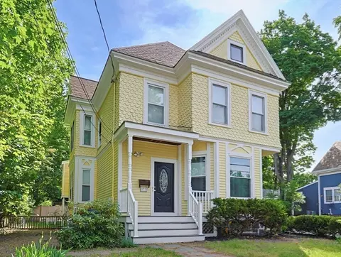 Exterior - 173 High St, Reading, MA 01867 photo 8 of 9