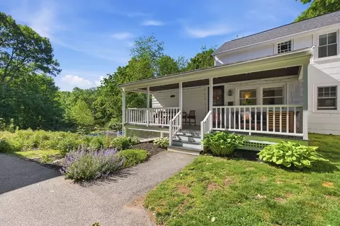 51 Grove St, Reading, MA 01867 photo 29