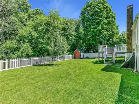 25 King Ter, Beverly, MA 01915 photo 4