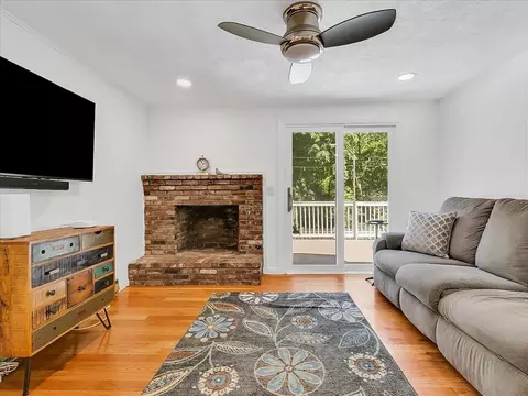 25 King Ter, Beverly, MA 01915 photo 9