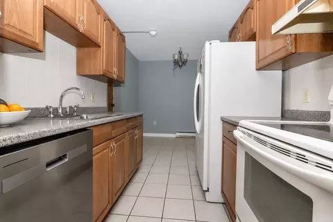 103 Newman Rd #17, Malden, MA 02148