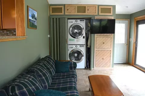 20 Exeter St, West Springfield, MA 01089 photo 19