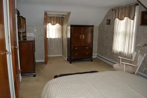 20 Exeter St, West Springfield, MA 01089 photo 28