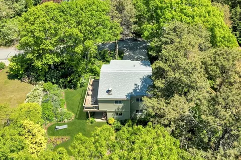 128 Whippoorwill Cir, Mashpee, MA 02649 photo 35