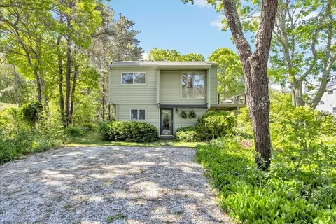 128 Whippoorwill Cir, Mashpee, MA 02649 photo 3