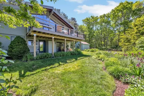 128 Whippoorwill Cir, Mashpee, MA 02649 photo 32