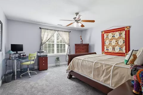 63 Caddyshack Dr, Chicopee, MA 01020 photo 25