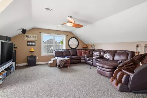 63 Caddyshack Dr, Chicopee, MA 01020 photo 29