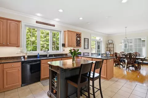 63 Caddyshack Dr, Chicopee, MA 01020 photo 12