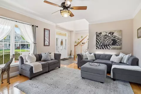 63 Caddyshack Dr, Chicopee, MA 01020 photo 6