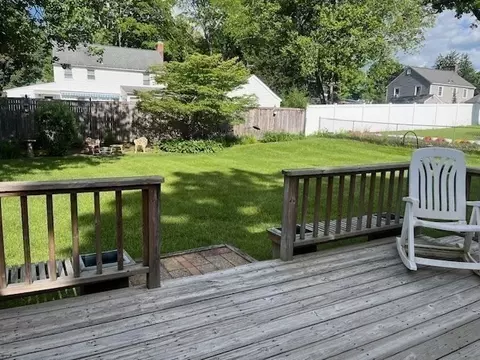 43 Pine Hill Rd, Springfield, MA 01118 photo 28