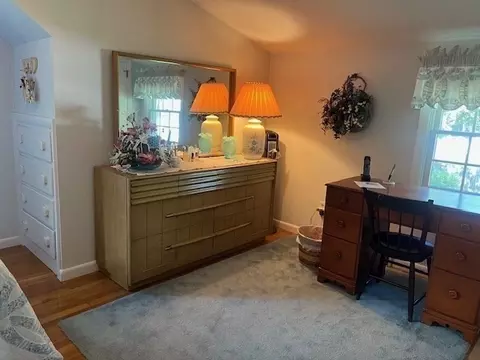 43 Pine Hill Rd, Springfield, MA 01118 photo 18