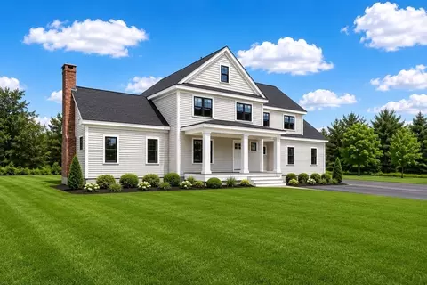 2 Colburn Ln, Littleton, MA 01460