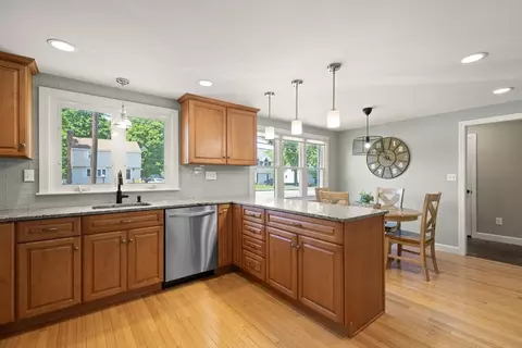 Kitchen - 178 Webster St, Needham, MA 02494 photo 4 of 5