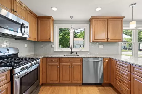 Kitchen - 178 Webster St, Needham, MA 02494 photo 5 of 5