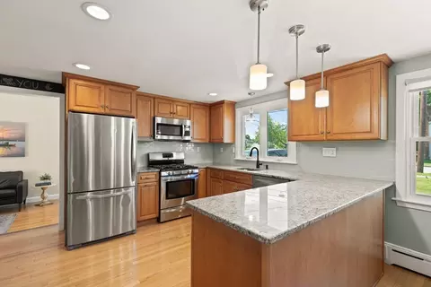 Kitchen - 178 Webster St, Needham, MA 02494 photo 3 of 5