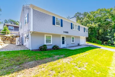 47 Follins Bay Rd, Dennis, MA 02660