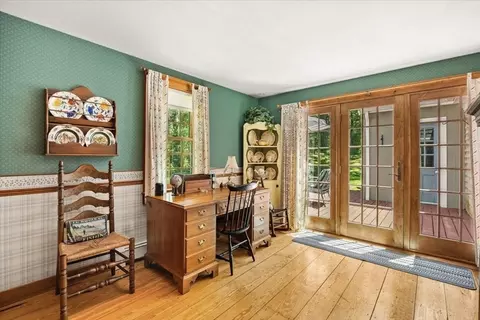 71 E Main St, Middleboro, MA 02346 photo 15