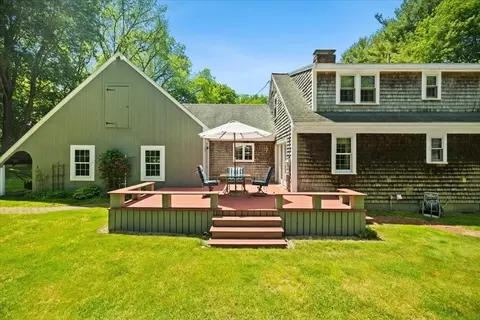 71 E Main St, Middleboro, MA 02346 photo 7