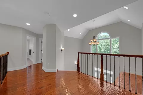 Entry Way - 59 James Rd, Ware, MA 01082 photo 3 of 7