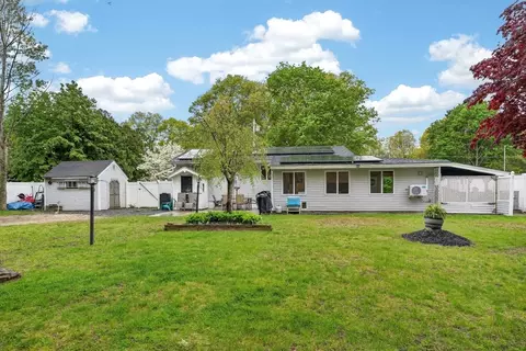 31 Mount View Dr, Clinton, MA 01510 photo 2