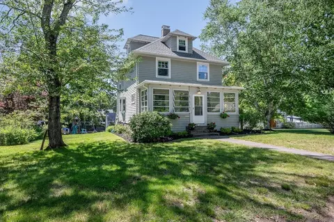 18 Wells Rd, Reading, MA 01867
