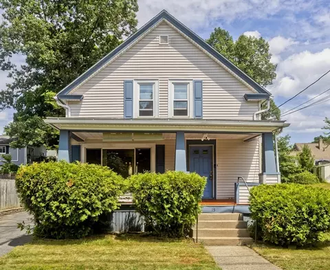 15 Monticello Ave, Springfield, MA 01109