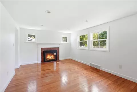 6 Jackson Rd, Scituate, MA 02066 photo 8