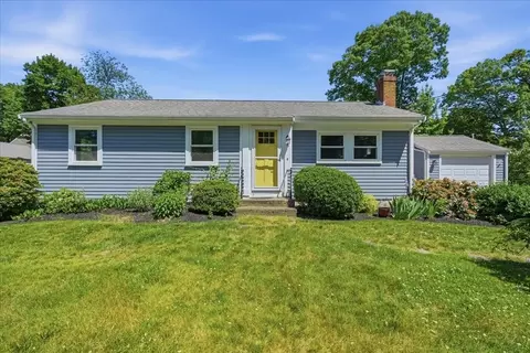 6 Jackson Rd, Scituate, MA 02066