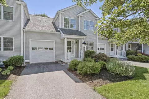 877 Auburnville Way #A3, Whitman, MA 02382