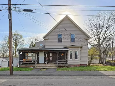 339 Chestnut St, Gardner, MA 01440