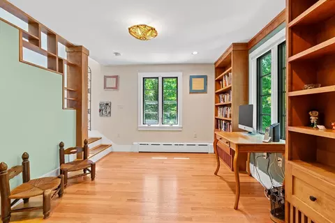 42 Temple Rd, Wellesley, MA 02482 photo 3