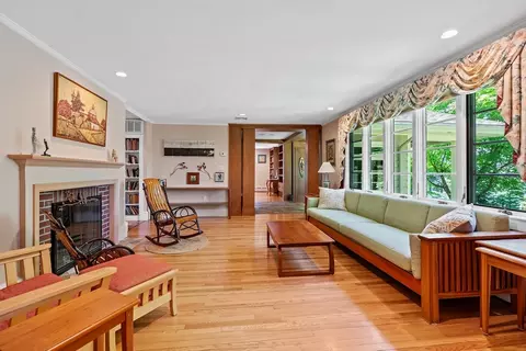 42 Temple Rd, Wellesley, MA 02482 photo 7