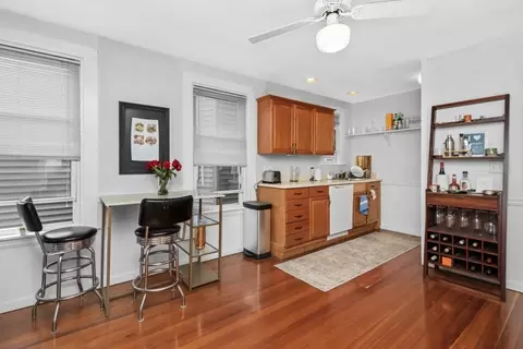 725 E 3rd St, Boston, MA 02127 photo 11
