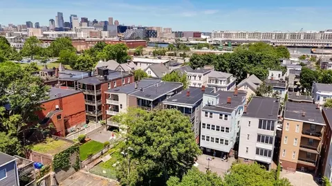 725 E 3rd St, Boston, MA 02127 photo 35